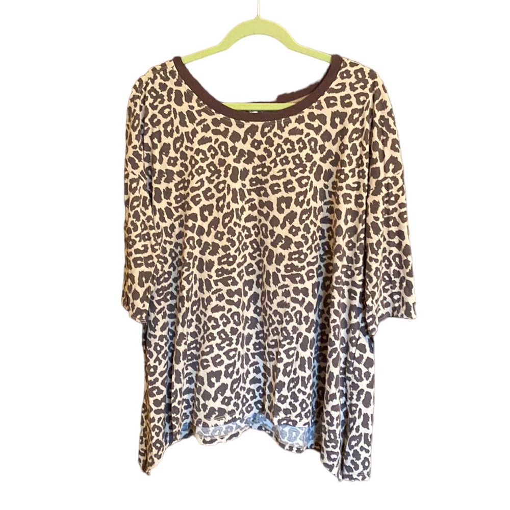 LuLaRoe Cozy Collection XL (16) Kate top - Leopard print